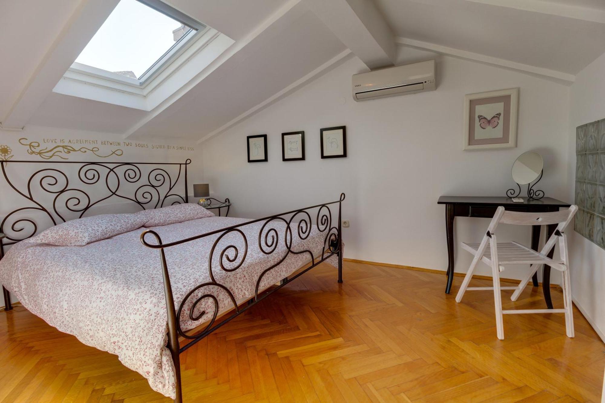 Apartments Mandarina Mali Lošinj Δωμάτιο φωτογραφία