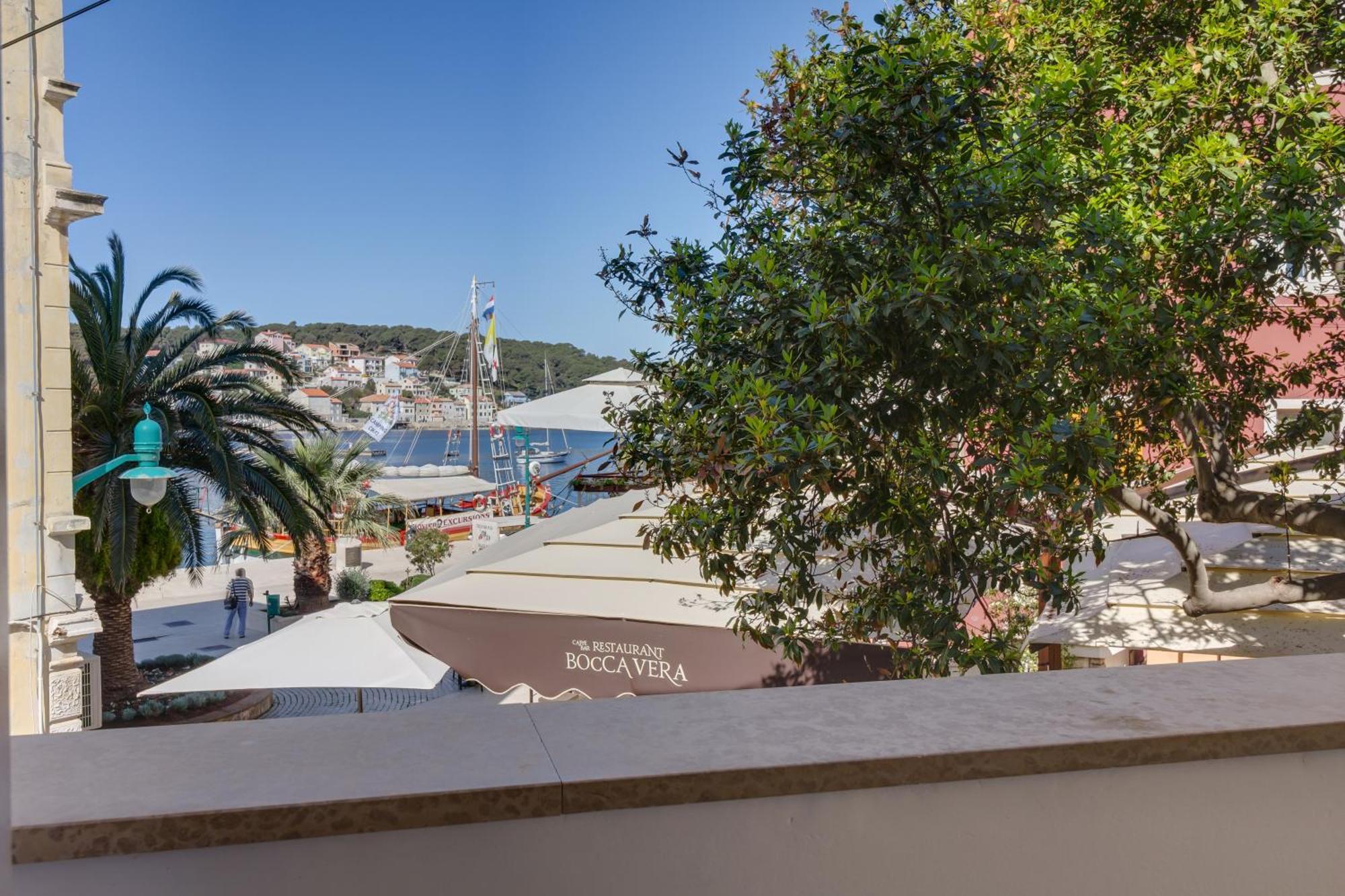 Apartments Mandarina Mali Lošinj Δωμάτιο φωτογραφία