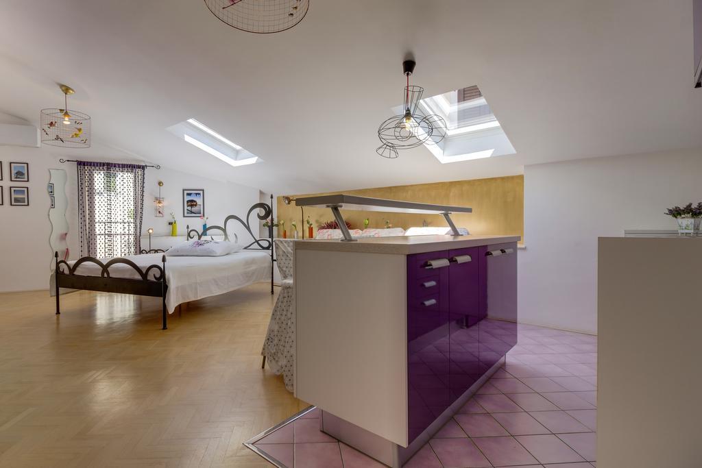 Apartments Mandarina Mali Lošinj Εξωτερικό φωτογραφία